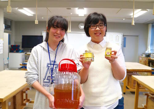 高校生が取り組むミツバチプロジェクト