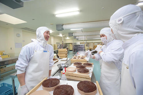 家族団らんのひと時をつくるお菓子。株式会社柳月
