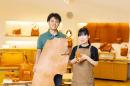 こだわりの革製品作りを続ける「鞄 いたがき」の次世代社員