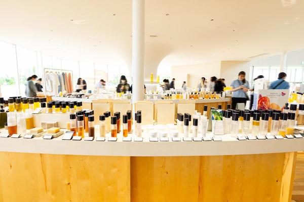 SHIRO_shop051.jpeg