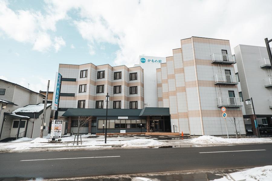 湯の川温泉 源泉掛け流しの宿 ホテルかもめ館