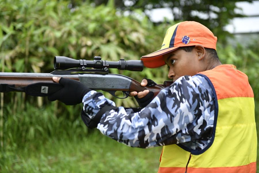 hunter_10.JPG