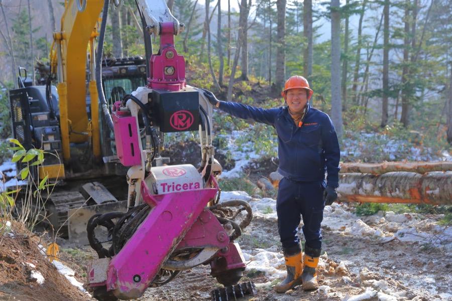 滝上町】「かっけー」で見えた、林業の入口。憧れのハーベスタに乗って | 北海道の人、暮らし、仕事。 くらしごと